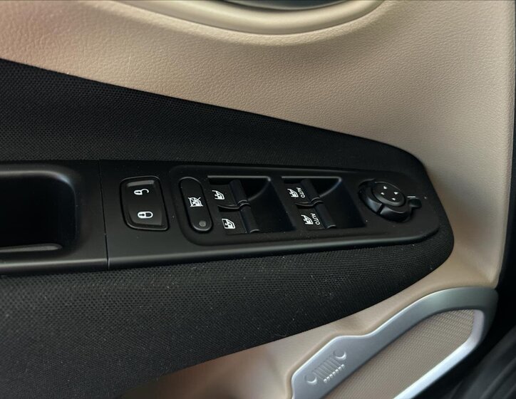 Jeep Renegade SUV / Terénní 2,0 l 103 kw