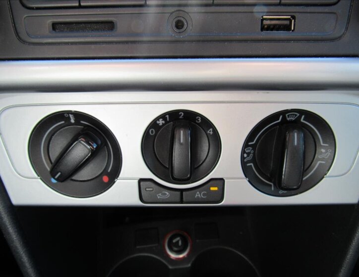 Volkswagen Polo Hatchback 1,6 l 66 kw