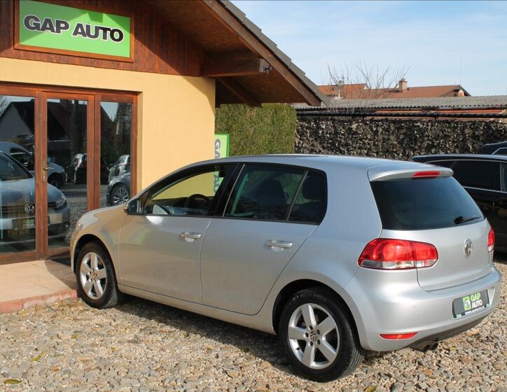 Volkswagen Golf Hatchback 2,0 l 103 kw