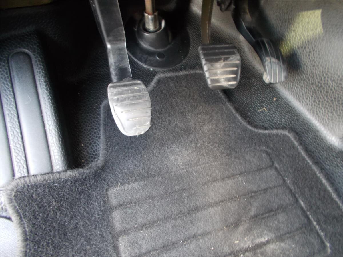 Opel Movano Ostatní 2,3 l 107 kw