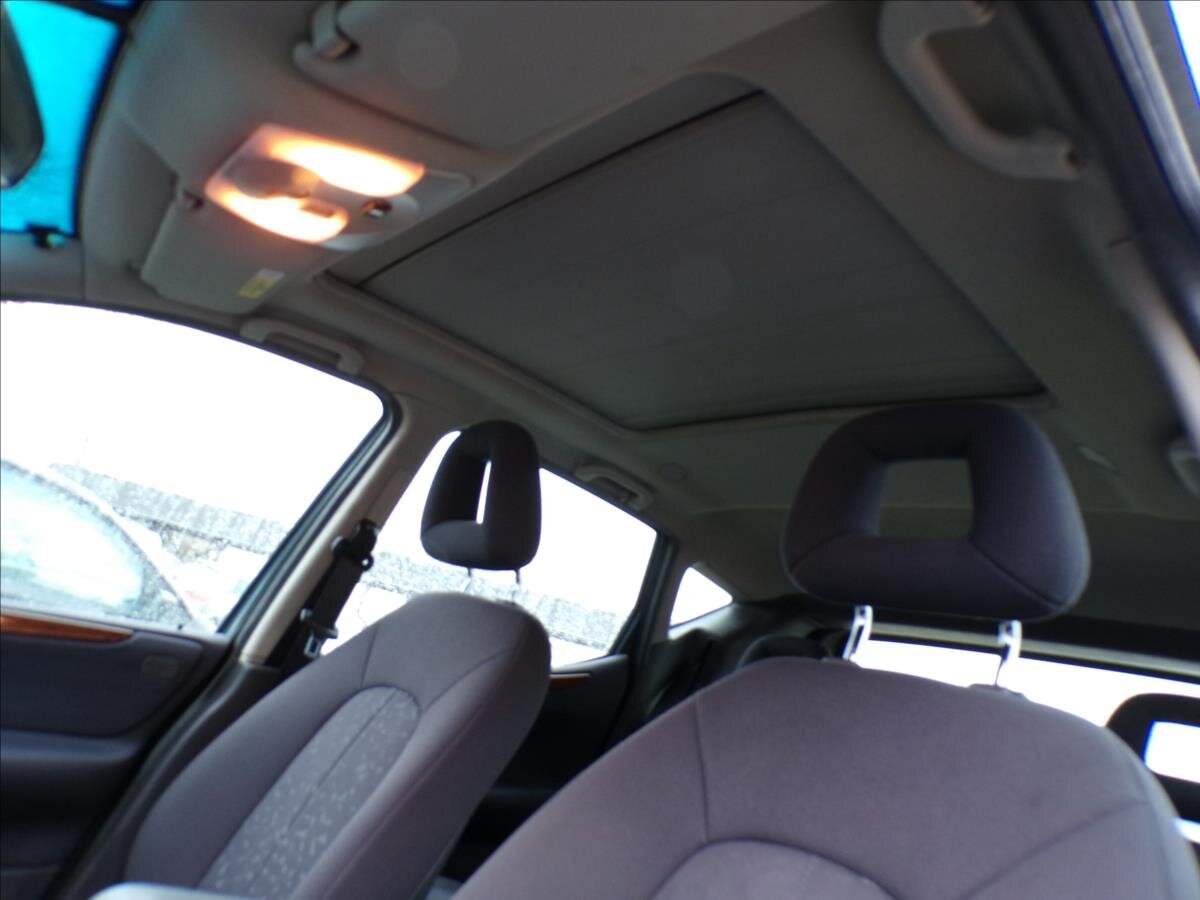 Mercedes-Benz Třídy A Kombi 1,6 l 75 kw