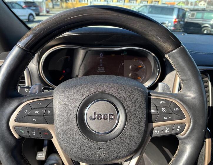 Jeep Grand Cherokee 15