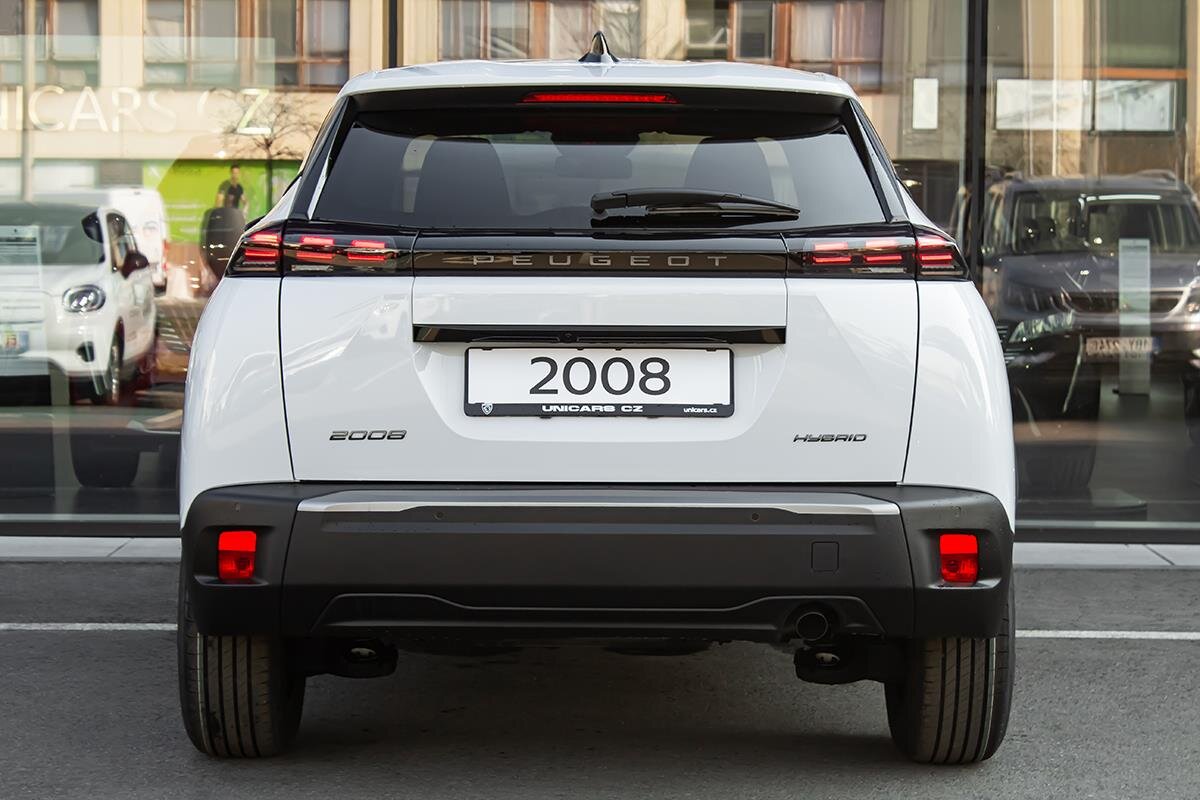 Peugeot 2008 SUV / Terénní 1,2 l 81 kw
