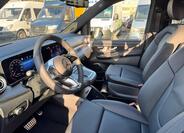 Mercedes-Benz Třídy V 12