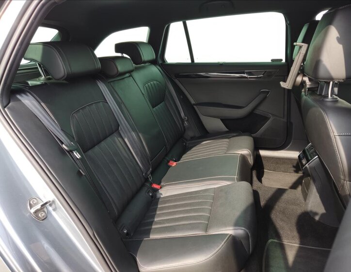 Škoda Superb Kombi 2,0 l 140 kw