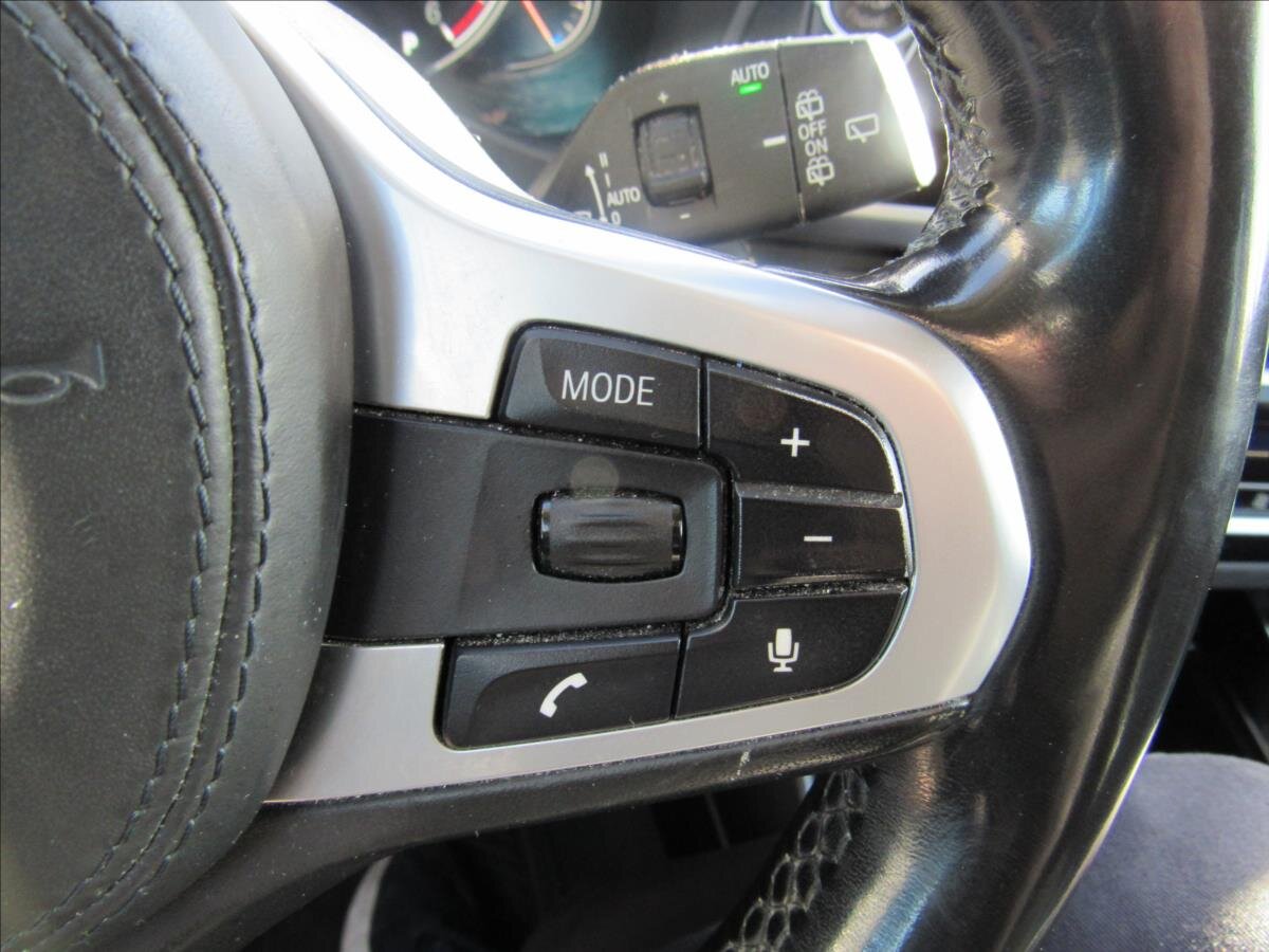 BMW X3 SUV 2,0 l 140 kw