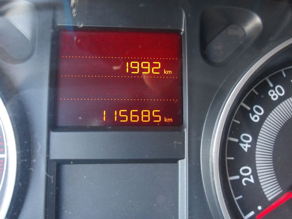 Peugeot 301 Sedan / Limuzína 1,2 l 53 kw