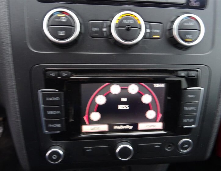 Volkswagen Touran MPV 1,2 l 77 kw