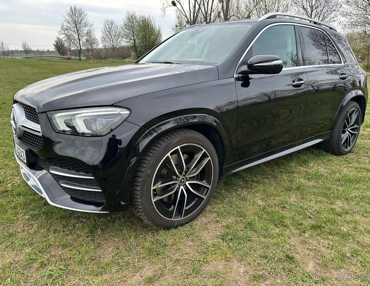 Mercedes-Benz GLE Kombi 3,0 l 270 kw