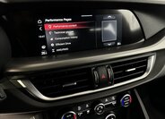 Alfa Romeo Stelvio 28