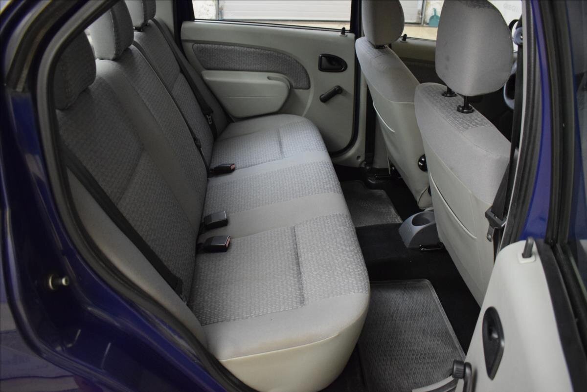 Dacia Logan Sedan 1,5 l 50 kw