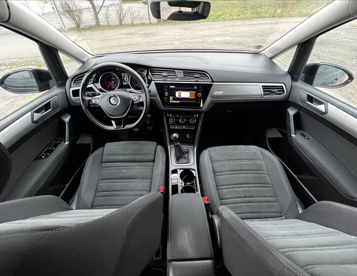 Volkswagen Touran Kombi 1,6 l 85 kw