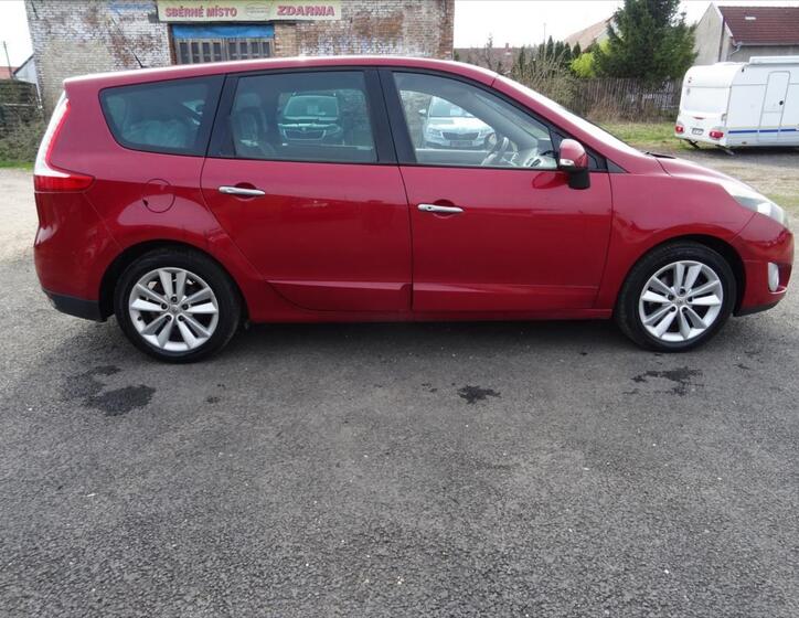 Renault Grand Scénic 7