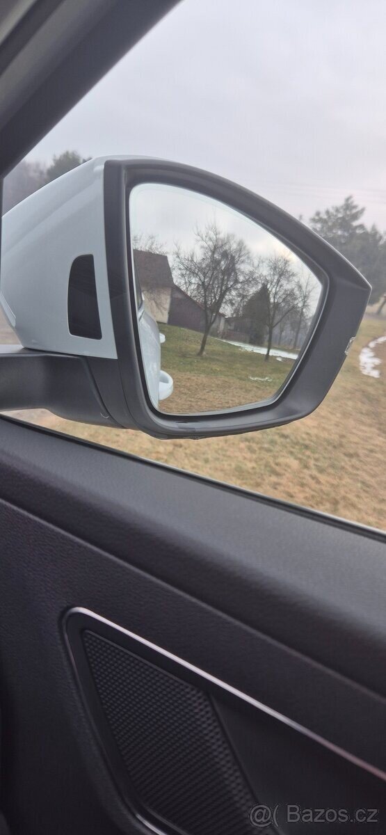 Škoda Karoq SUV 0,0 110 kw