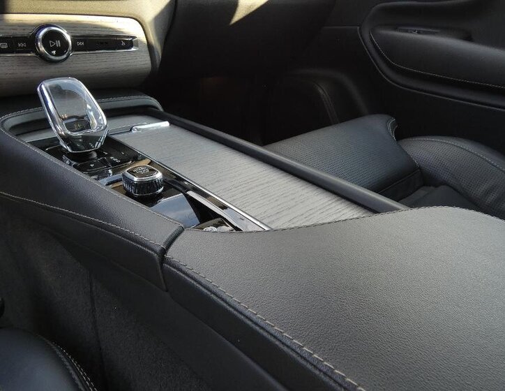 Volvo XC90 SUV / Terénní 2,0 l 173 kw