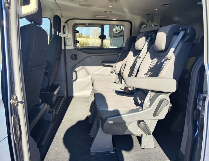 Ford Tourneo Custom VAN / Minibus 2,0 l 110 kw