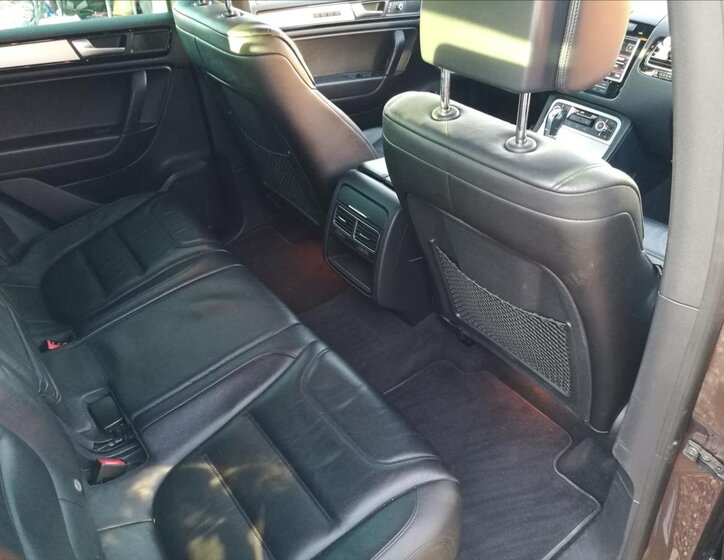 Volkswagen Touareg 16