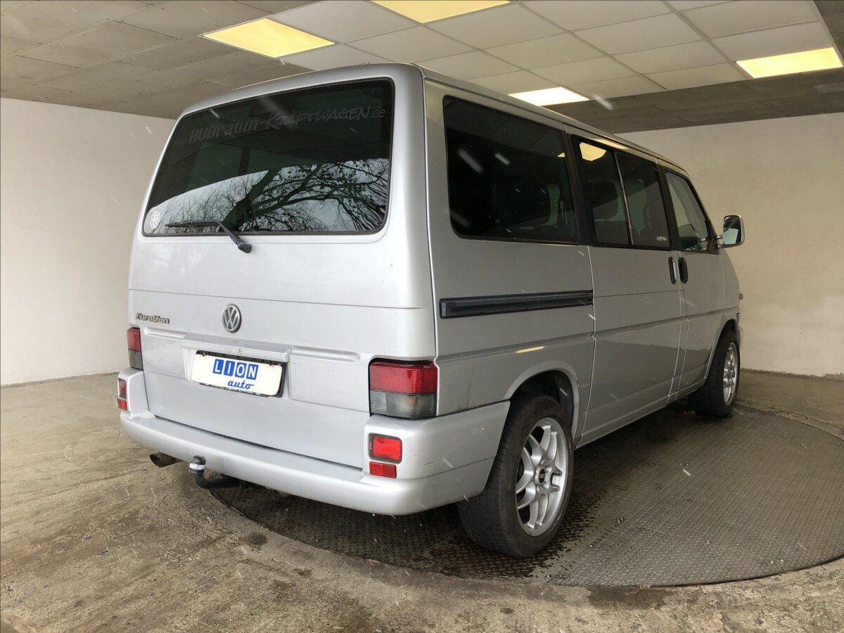 Volkswagen Caravelle