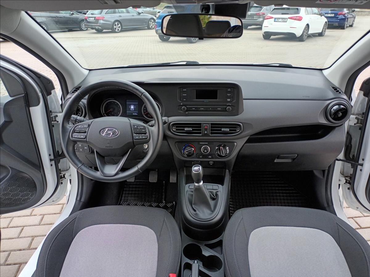 Hyundai i10 Hatchback 998,0 49 kw