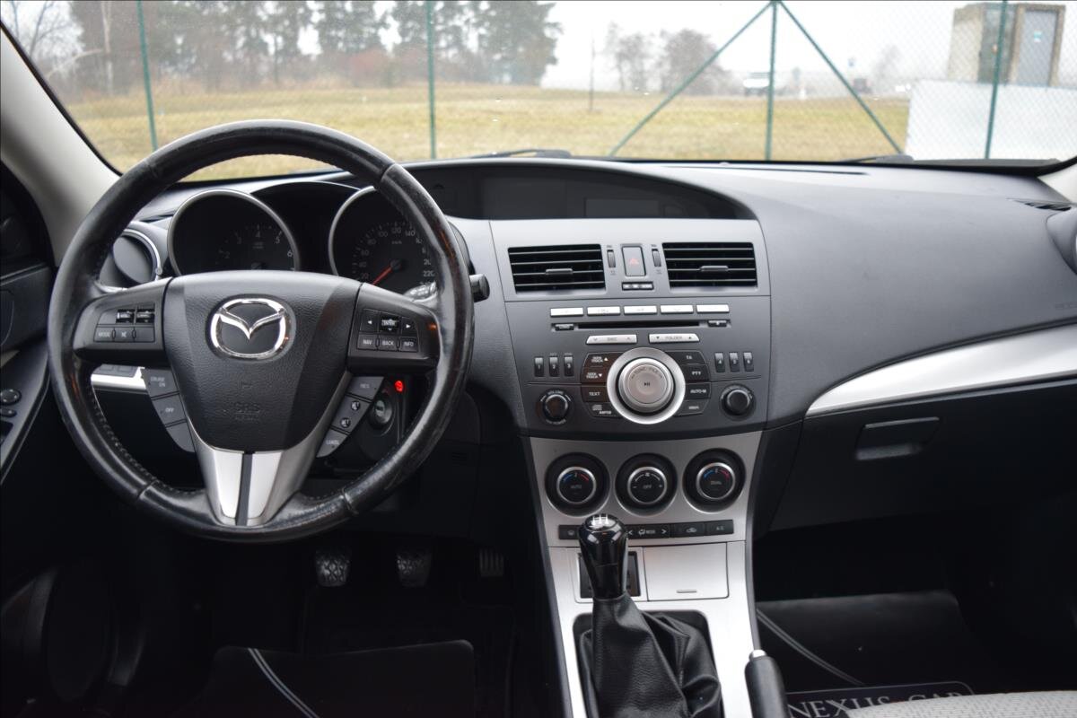 Mazda 3 Hatchback 1,6 l 77 kw