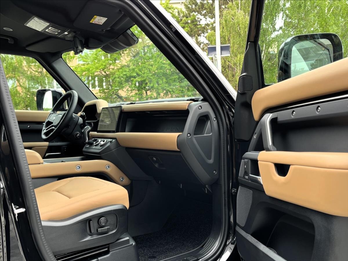 Land Rover Defender SUV / Terénní 3,0 l 257 kw