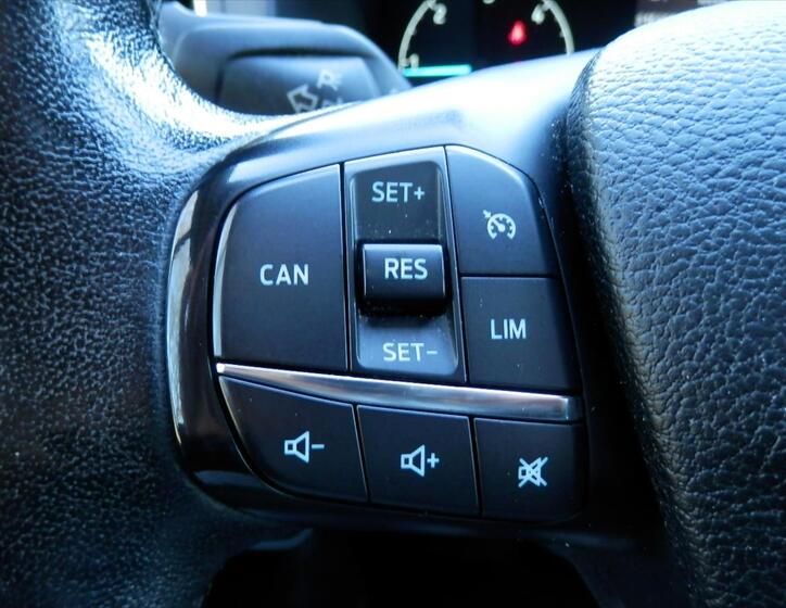 Ford Transit Custom 20