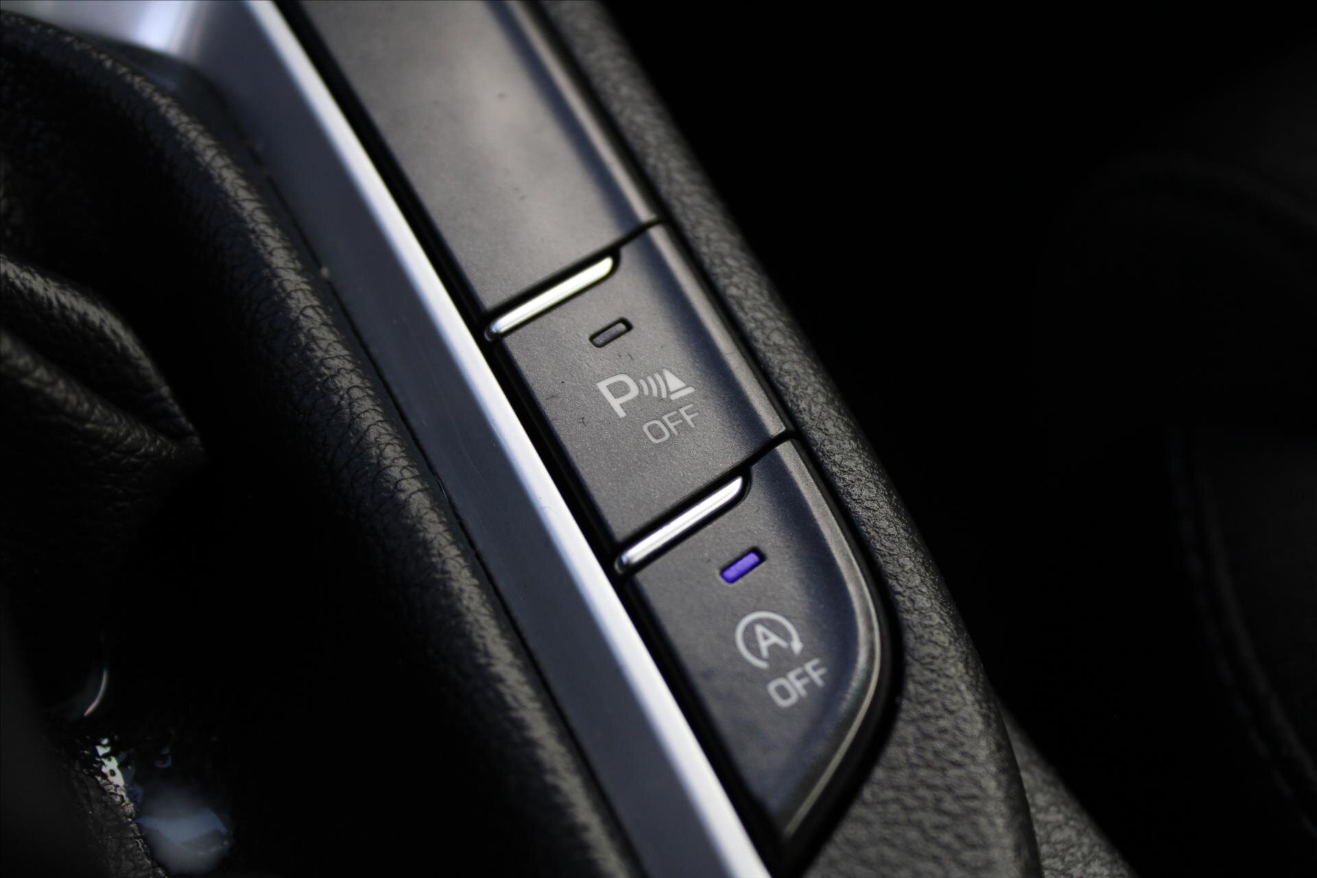 Hyundai i30 Hatchback 998,0 88 kw