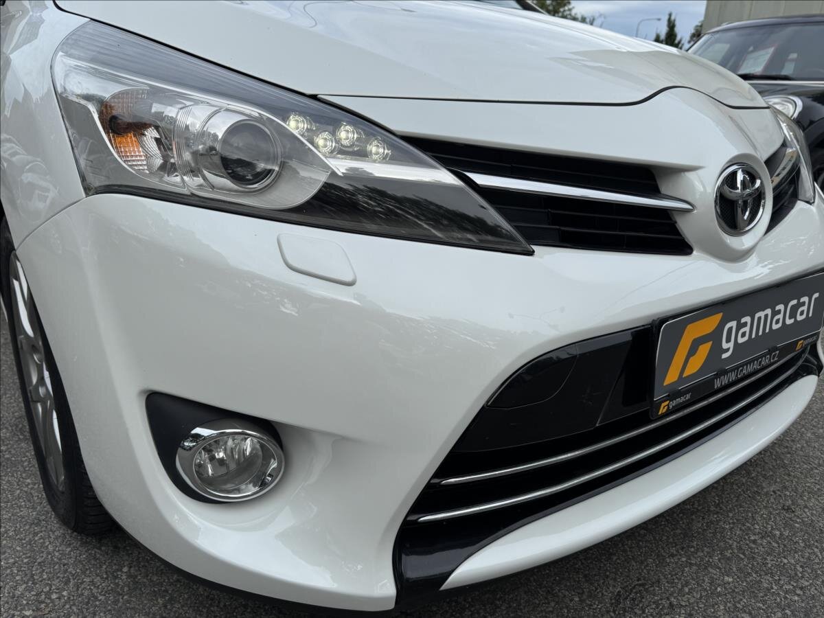 Toyota Verso MPV 2,0 l 91 kw