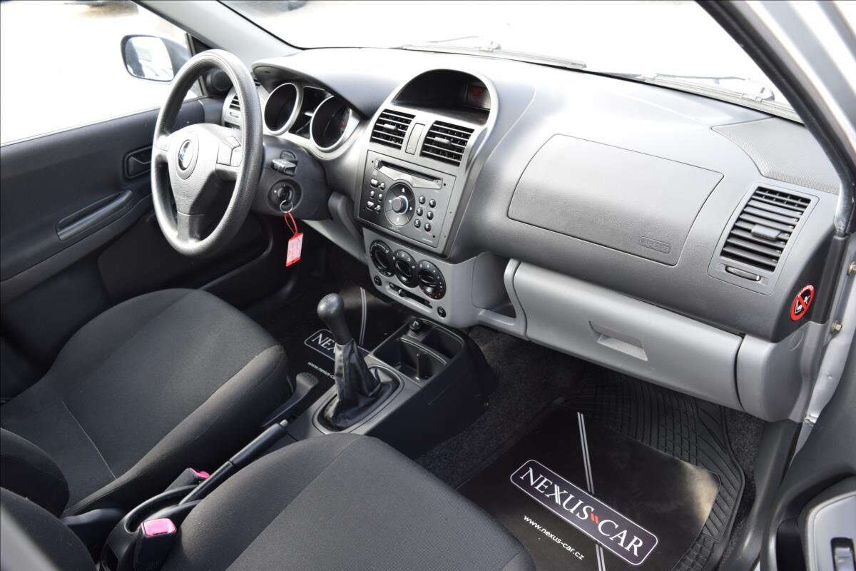 Subaru Justy Hatchback 1,3 l 66 kw