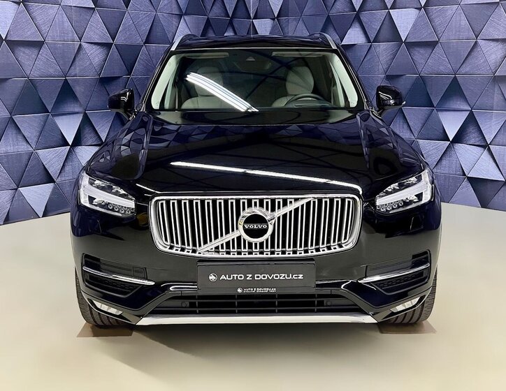 Volvo XC90 SUV 2,0 l 173 kw