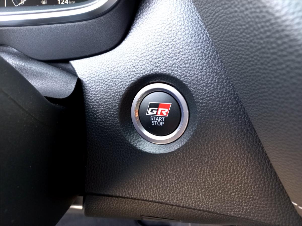 Toyota Corolla Kombi 2,0 l 112 kw