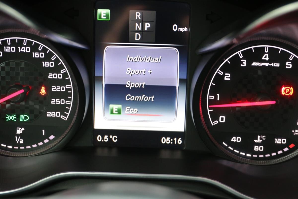 Mercedes-Benz GLC SUV / Terénní 3,0 l 270 kw