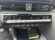 Toyota C-HR Hatchback 2,0 l 111 kw