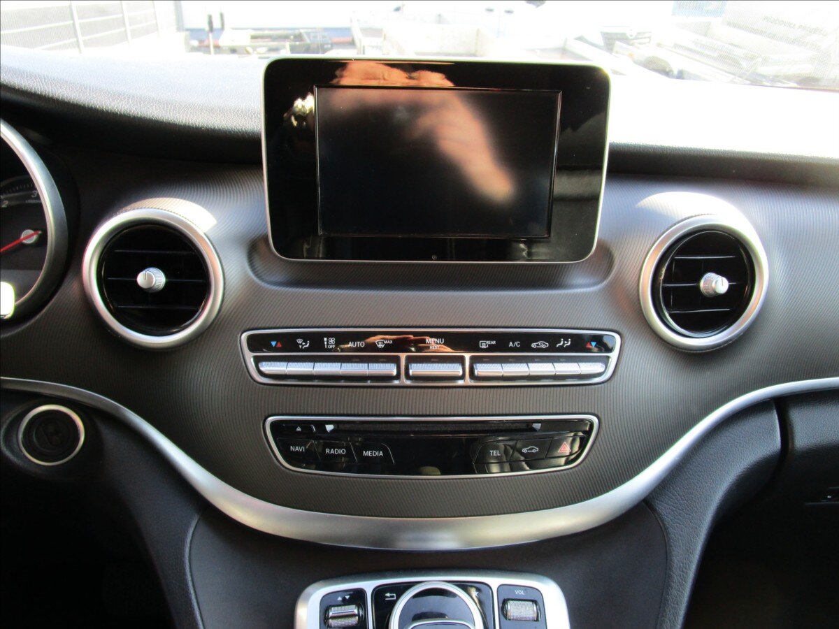 Mercedes-Benz Třídy V Kombi 2,1 l 140 kw