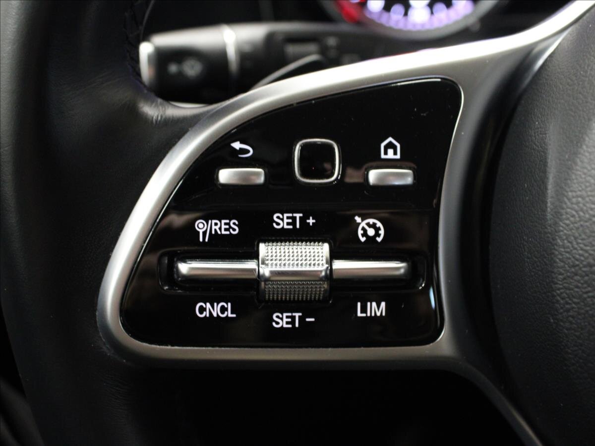 Mercedes-Benz Třídy E