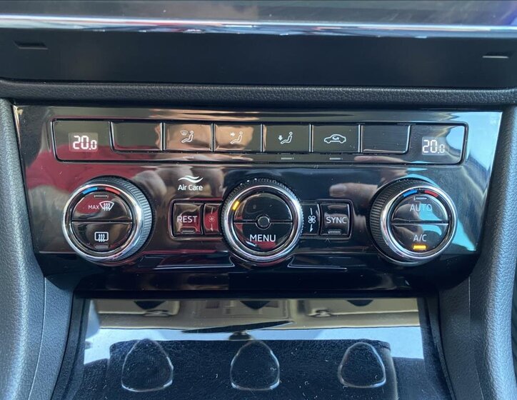 Škoda Superb Kombi 2,0 l 110 kw