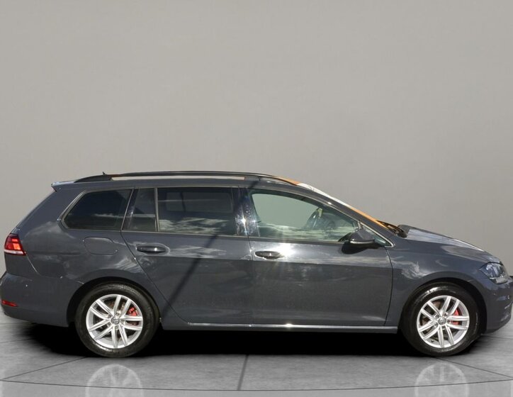 Volkswagen Golf Kombi 2,0 l 110 kw