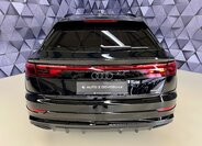 Audi Q8 5