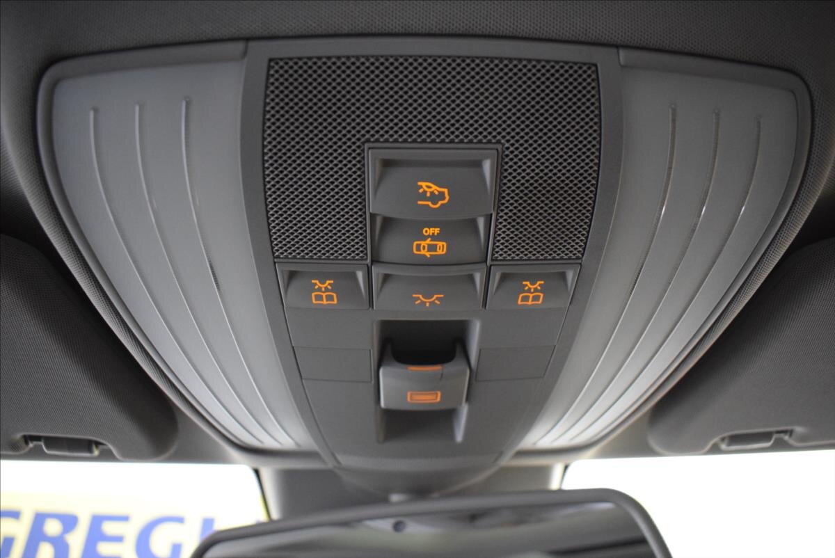 Mercedes-Benz Třídy E Sedan / Limuzína 3,0 l 170 kw