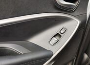 Hyundai Grand Santa Fe 15