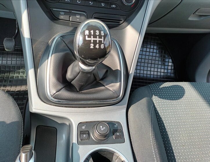 Ford Grand C-MAX MPV 2,0 l 103 kw