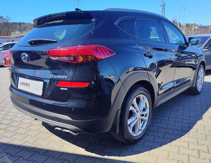 Hyundai Tucson SUV / Terénní 1,6 l 100 kw