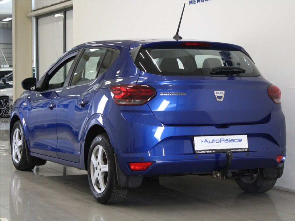 Dacia Sandero Hatchback 999,0 49 kw