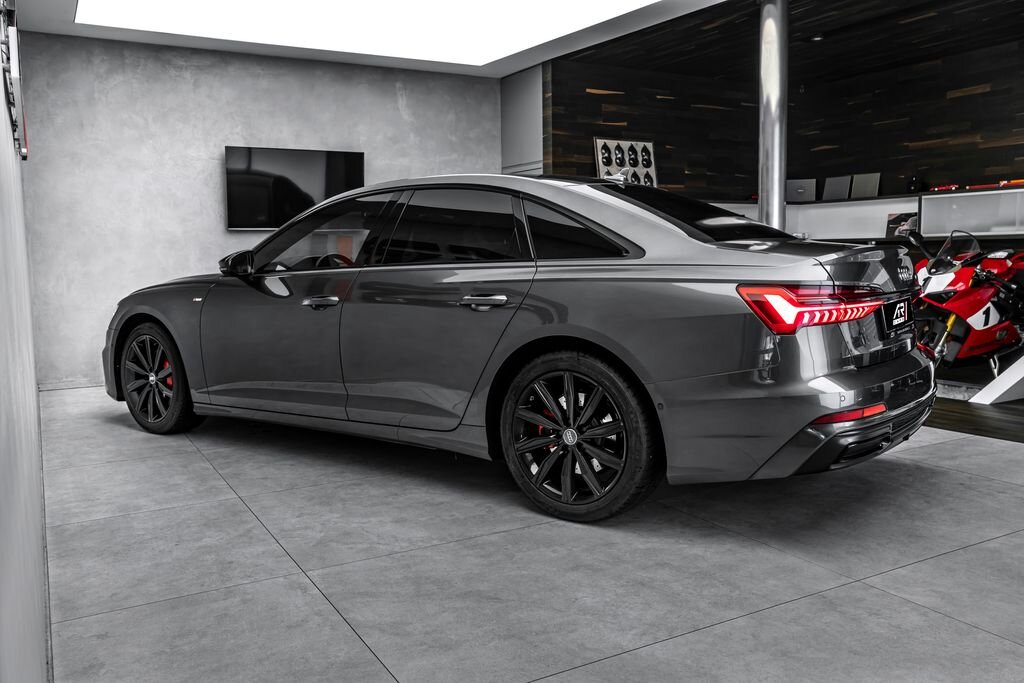 Audi A6 Sedan 3,0 l 210 kw