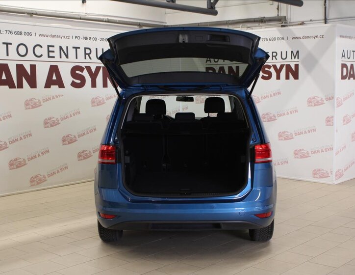 Volkswagen Touran MPV 1,2 l 81 kw