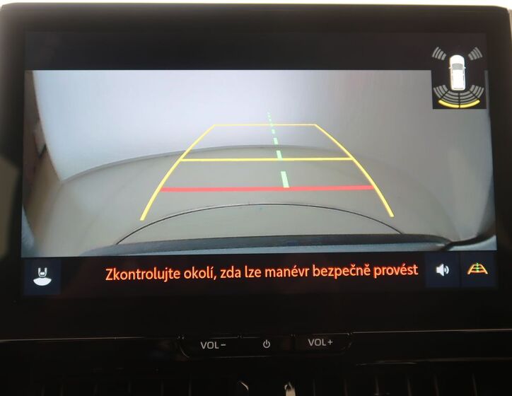 Toyota Corolla Cross 19