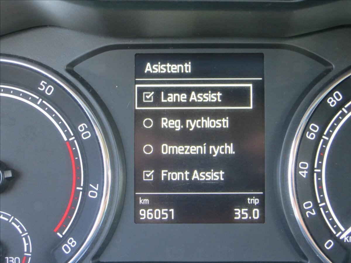 Škoda Scala Hatchback 999,0 81 kw