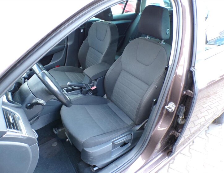 Škoda Octavia Kombi 2,0 l 110 kw