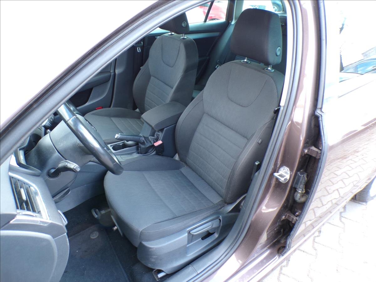 Škoda Octavia Kombi 2,0 l 110 kw