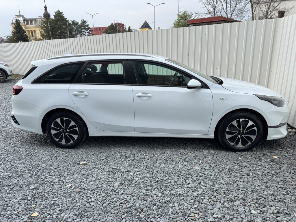 KIA Ceed Kombi 1,5 l 103 kw